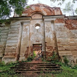 Костёл Вознесения Девы Марии (Дуброво)