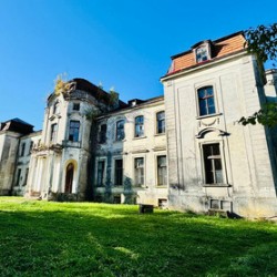 Дворцово-парковый ансамбль Святополк-Четвертинских (Желудок, Щучинский район)
