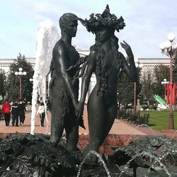 Скульптурная композиция с фонтаном «Папараць-кветка» (Молодечно)