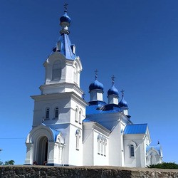 Церковь Святых Апостолов Петра и Павла (Молчадь)