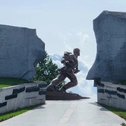 Мемориальный комплекс «Прорыв» (Новое Село)
