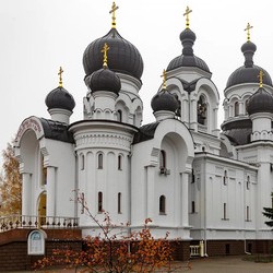 Церковь Святых Жен-Мироносиц (Барановичи)