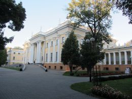 Дворец Румянцевых — Паскевичей