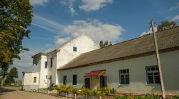 Усадебно-парковый ансамбль Лубенских