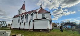 Костёл святых апостолов Петра и Павла в Бешенковичах