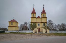 Костёл Рождества Девы Марии в Дудах (Ивьевский район)