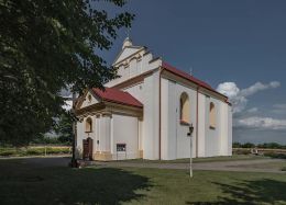 Костёл Святого Юрия в деревне Кремяница