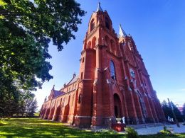 Костел Святых Петра и Павла в Старых Василишках