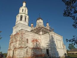 Церковь Святой Живоначальной Троицы в Улле (Бешенковичский район, Витебская область)
