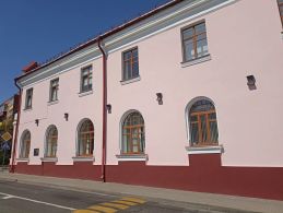 Здание бывшего Кредитного банка в Пинске