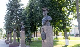 Площадь Василия Маргелова в Костюковичах