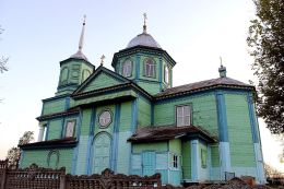 Храм святой Живоначальной Троицы в Блони