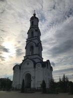 Трёхъярусная колокольня высотой 55 метров
