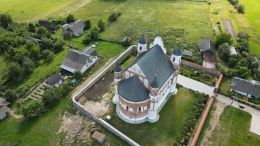 Церковь Рождества Пресвятой Богородицы в Мурованке