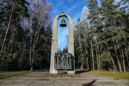 Мемориальный комплекс «Урочище Гай» в Барановичах