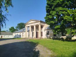 Дворцово-парковый ансамбль Сапег-Потоцких в Высоком