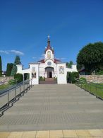 Крестовоздвиженская церковь и брама