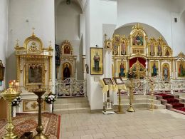 Интерьер храма