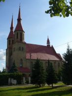 Церковь Святой Троицы, боковой фасад (Зельва)