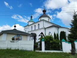 Церковь Святых Петра и Павла в Сенице