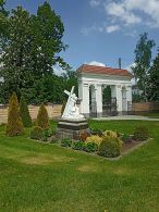 Брама костёла Святого Апостола Андрея
