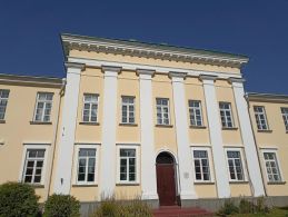 Дворцово-парковый ансамбль Тышкевичей в Воложине