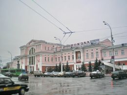 Железнодорожный вокзал в Гомеле