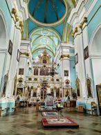 Интерьер храма