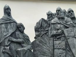 Памятник кривичам в Полоцке