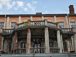 Дворец-усадьба Халецких в деревне Хальч