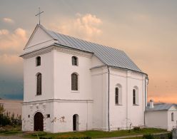 Костёл Святой Варвары в деревне Замостье Слуцкого района