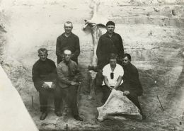 Раскопки палеотической стоянки Бердыж. 1928.