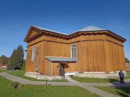 Костёл Отыскания Святого Креста в Жирмунах
