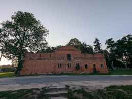 Усадебно-парковый комплекс Костровицких, конюшня